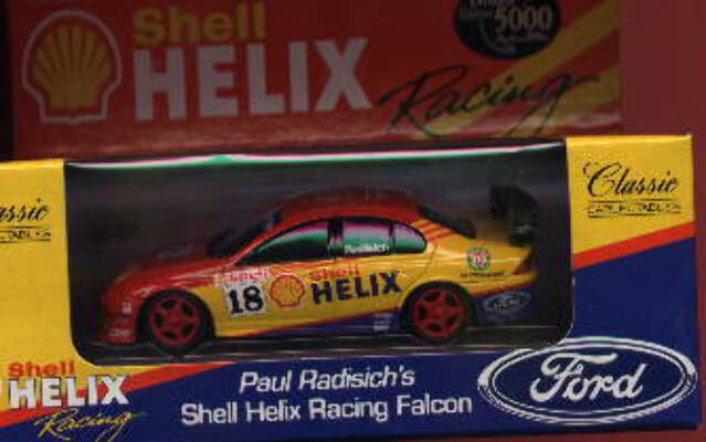 1:43 Classic Carlectables 2018/2 Shell Helix Falcon - Paul Radisich